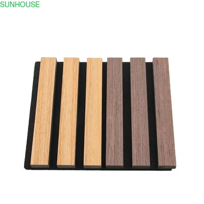 Giá tốt. Modern Design Natural Veneer Oak Polyester Acoustic Slat Wall Panel Wooden Decorative Panel for Living Room Graphic Solution trực tuyến