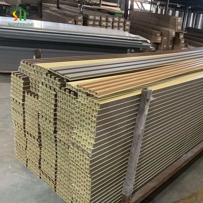Giá tốt. Tấm ốp tường WPC bằng gỗ tổng hợp chống cháy tái chế cho thiết kế ngoại thất tòa nhà hiện đại trực tuyến